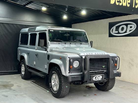 LAND ROVER DEFENDER 2.4 110 SW 4X4 TURBO DIESEL 4P MANUAL LAND ROVER DEFENDER 2.4 110 SW 4X4 TURBO DIESEL 4P MANUAL